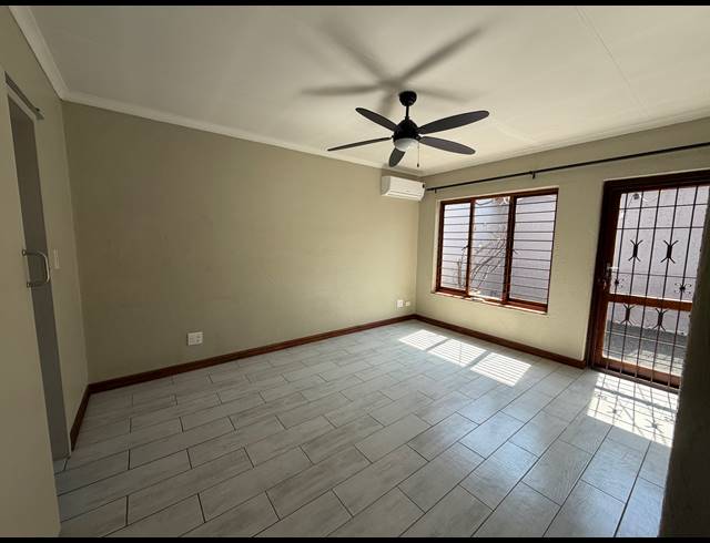 3 BEDROOM TOWNHOUSE FOR SALE IN FOURWAYS